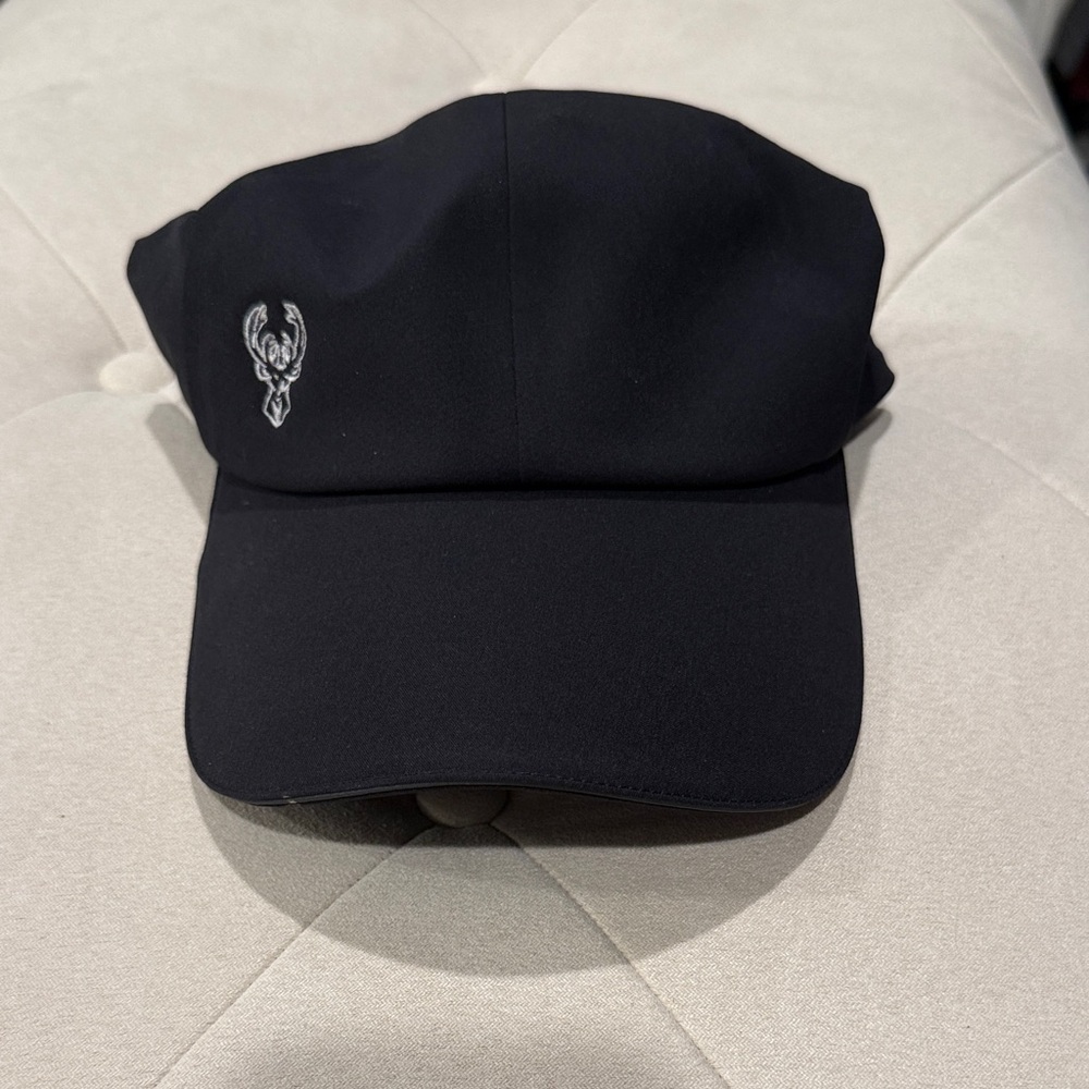 Lululemon Hat with Bucks Logo